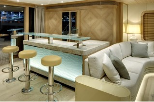Alloy superyacht Loretta Anne Interior